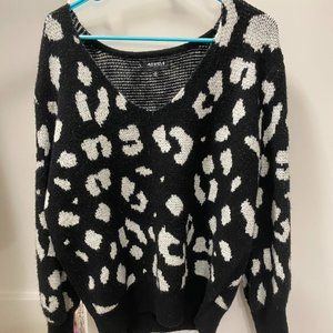 Stitch Fix 4SI3NNA Leopard Sweater